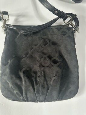 Coach Vintage Signature C’s 43107 Black Crossbody